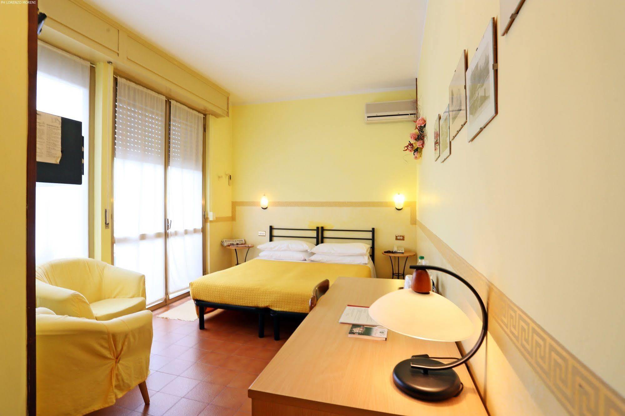 Hotel Astoria Tabiano Terme Exterior photo